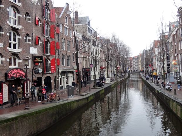 Slavernij aan de Amsterdamse grachten - foto Aart G. Broek